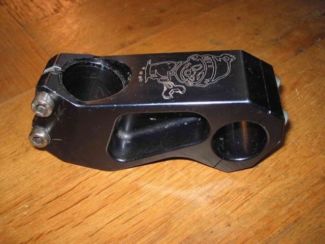 215433193_1901b8806f.jpg