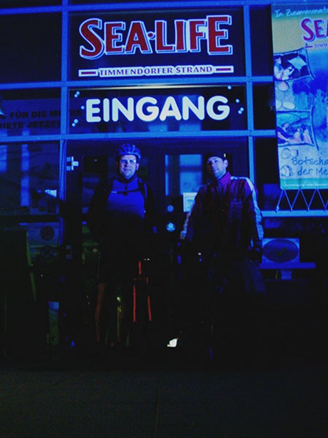 EINGANGEINGANGGANG.jpg