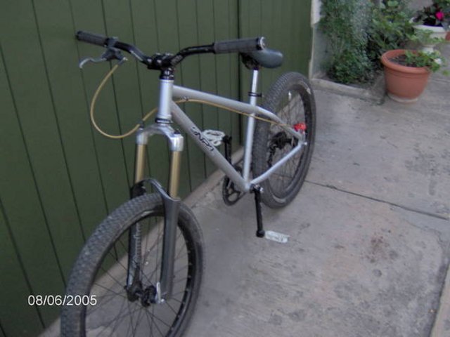 Bike_von_vorn.JPG