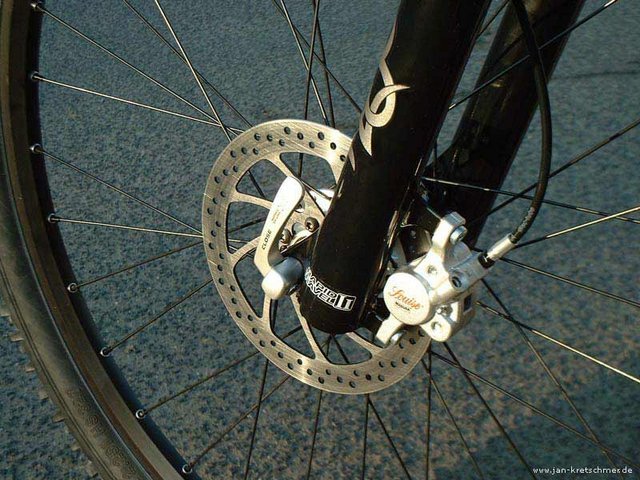 tycoonCR03_brake.jpg