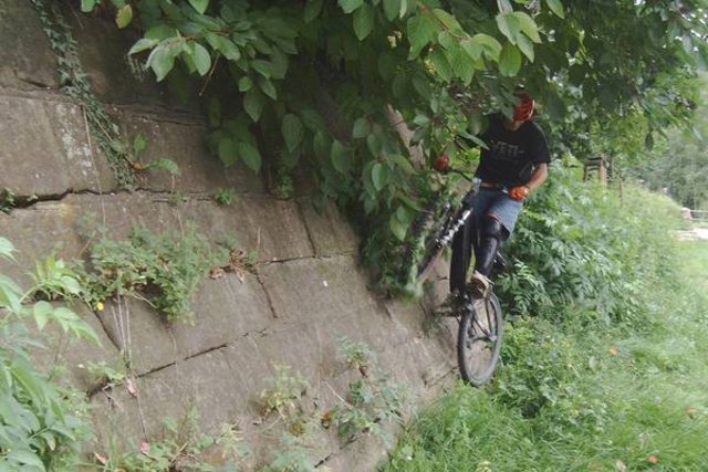 Wallride13.jpg