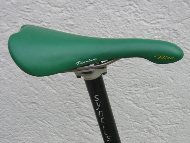 132-3244_IMG.JPG