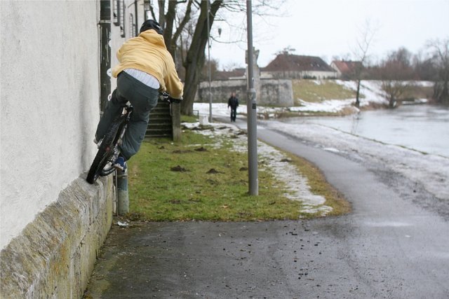 rainscobikefullie02.jpg