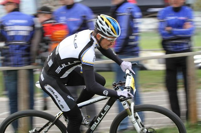 6895423iio.jpg