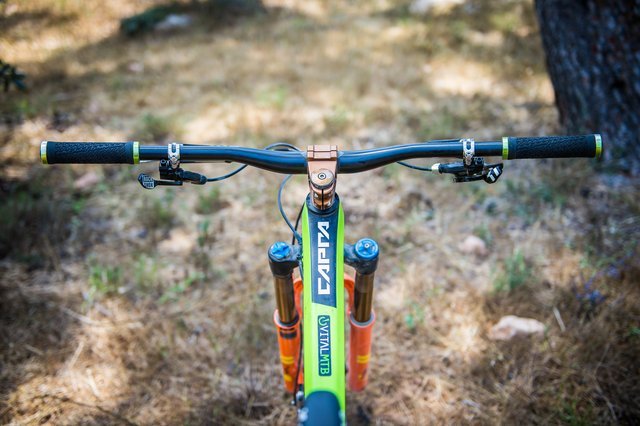 max_On_Bike_6_100653.jpg