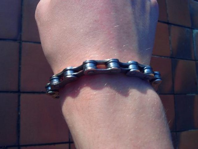 9891armband.JPG