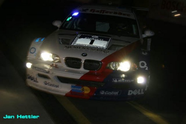 nacht-bmwpit1.jpg