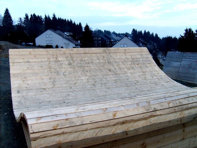 slopewing2.JPG