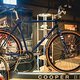 Die Urban Bikes von Cooper kommen mit unscheinbarem Design – und unscheinbarem Heckmotor!