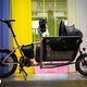 Baby-Express: Das Muli wird zum Kinderwagen.