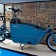 Anders als der Name es vermuten lässt, kommt die Marke Johnny Loco aus den Niederlanden und präsentiert auf der Eurobike schicke Cargobikes im Vintage Look.